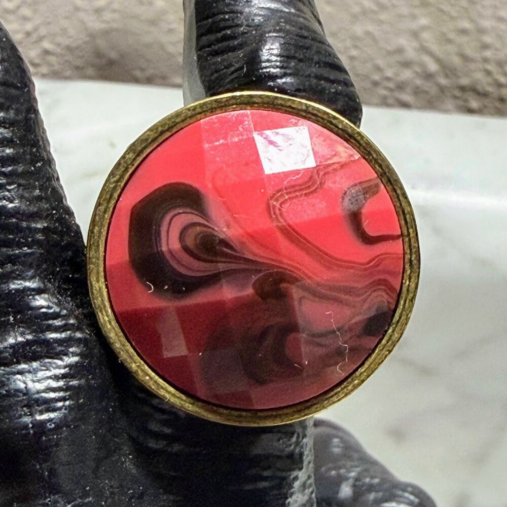 Lia Sophia Jupiter Ring Red Black Swirl Stone Gold-Tone Size 8